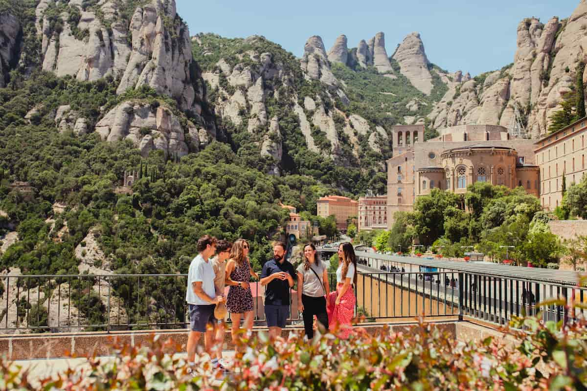 Barcelona To Montserrat Day Trip